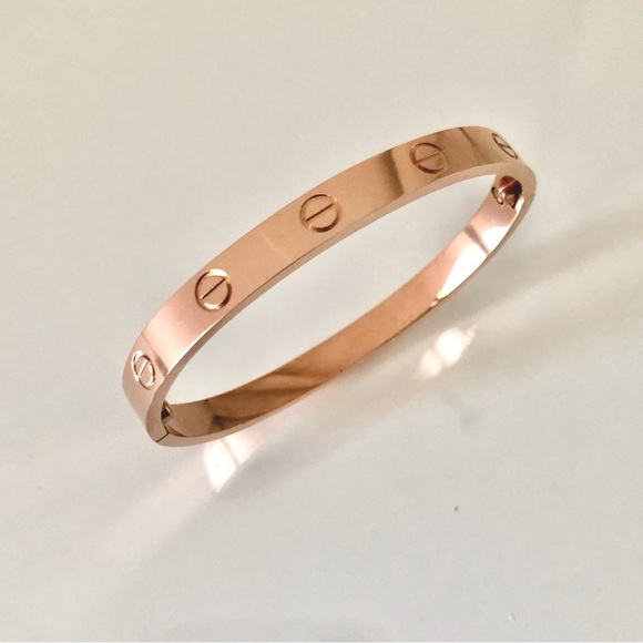 Rose Gold Screw Bracelet Classic Model - Picture 7 of 9